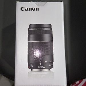 Canon zoom lens EF 75-300mm f/4-5.6 lll